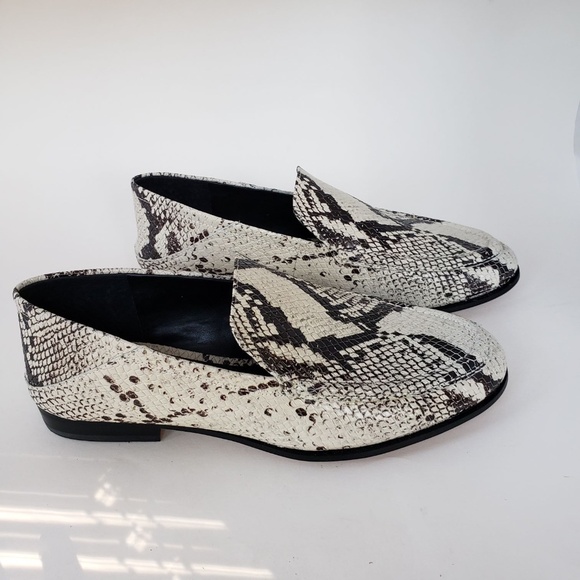 Vince Camuto women's snakeskin-style loafers size 7M - Picture 1 of 10